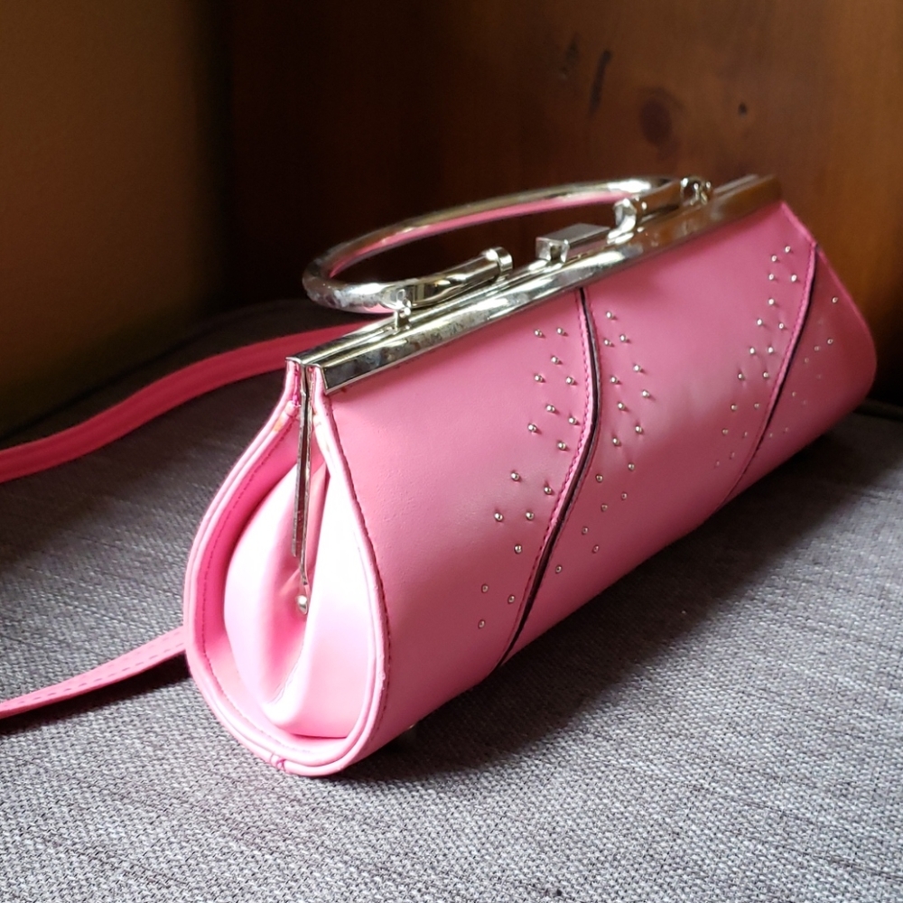 Purse - Picture 2 of 6